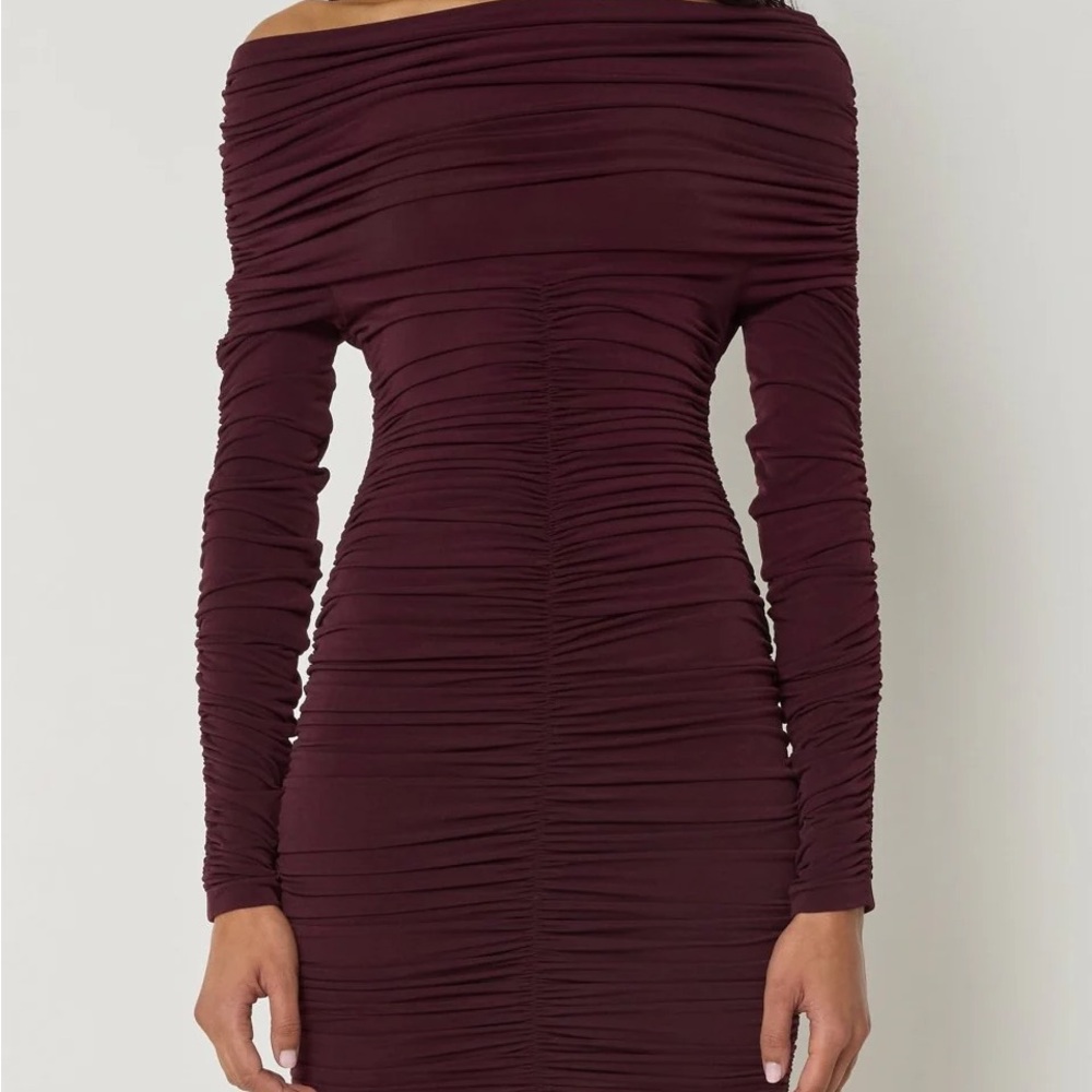 Khy Off-Shoulder Long Runched Dress BNWT